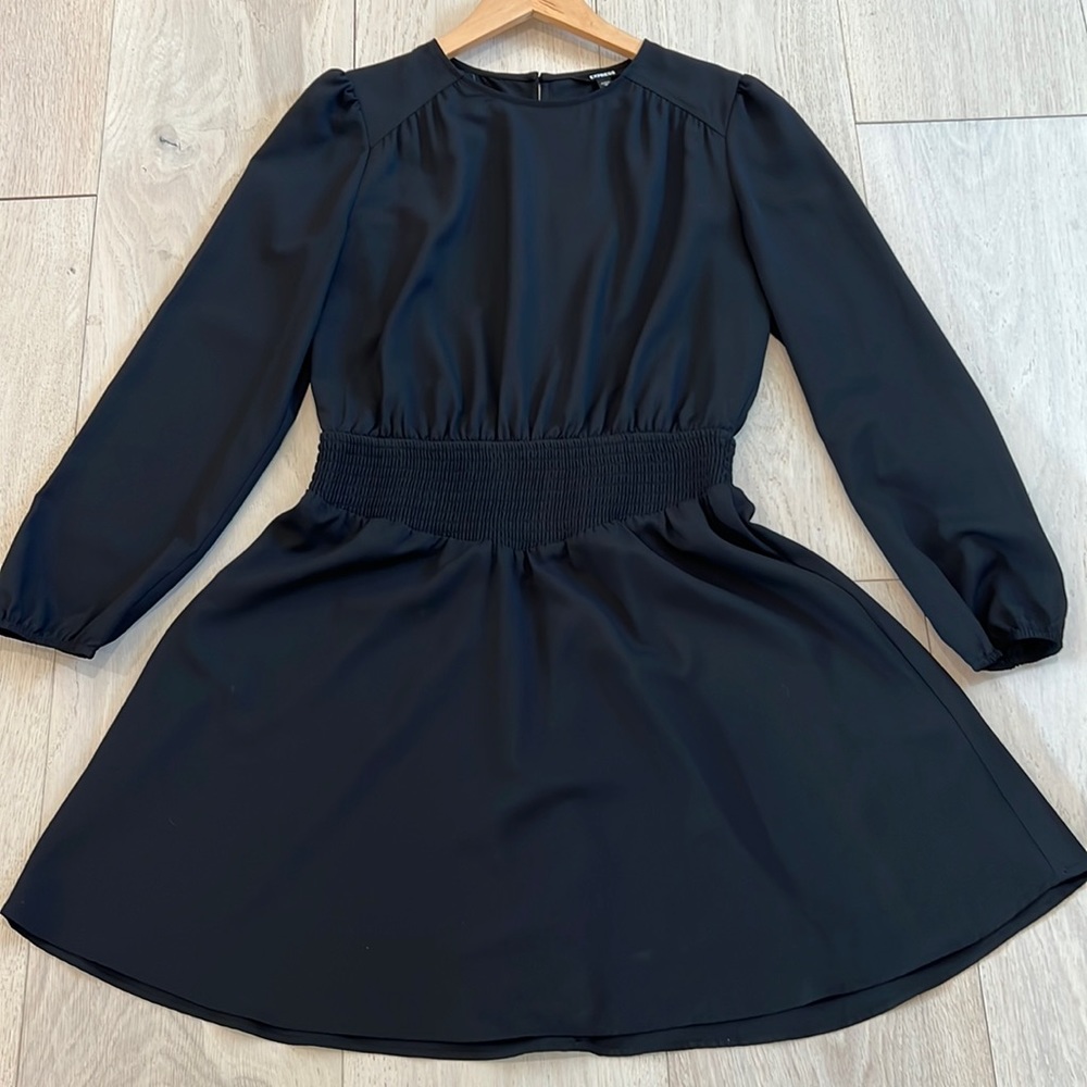 Express Open Back Dress in Black Size Medium